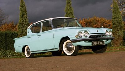 Ford Consul Classic.jpg and 